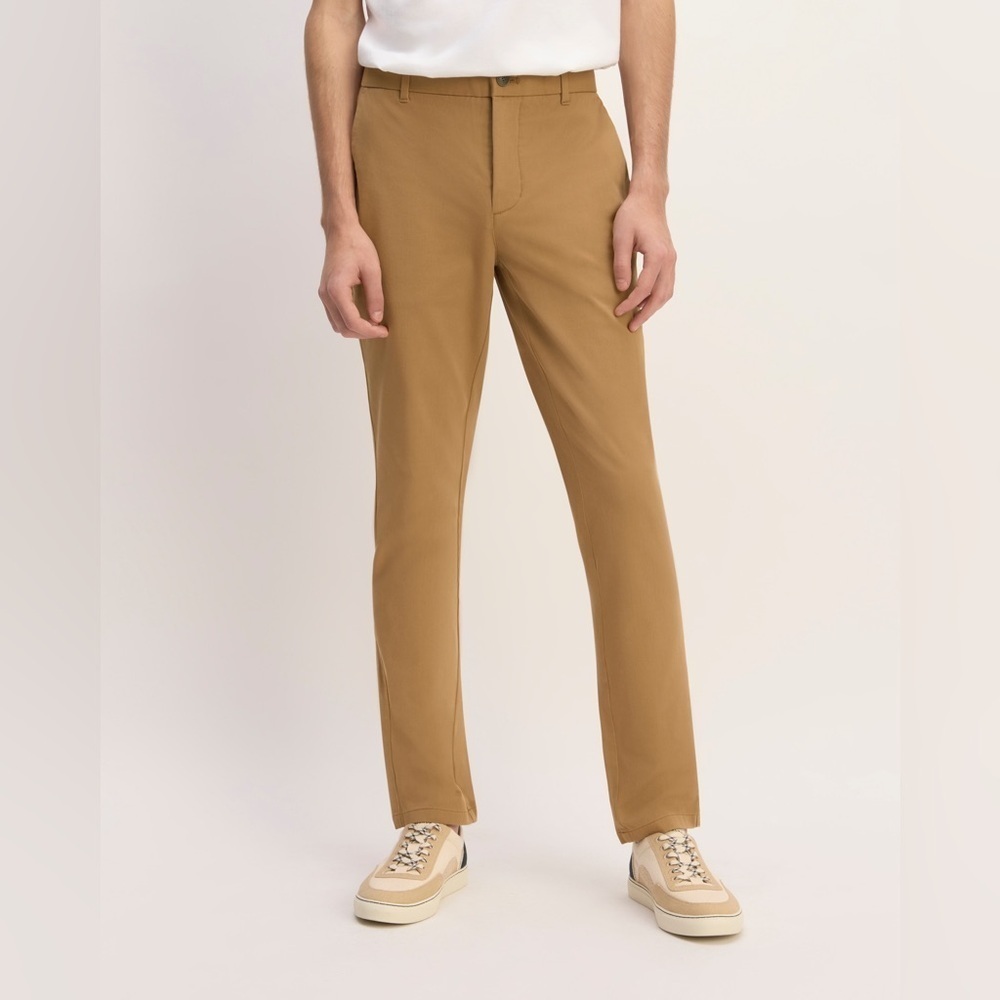Everlane Khaki Brown The Performance Chino Uniform Pants Size 31 x 30 Slim Fit